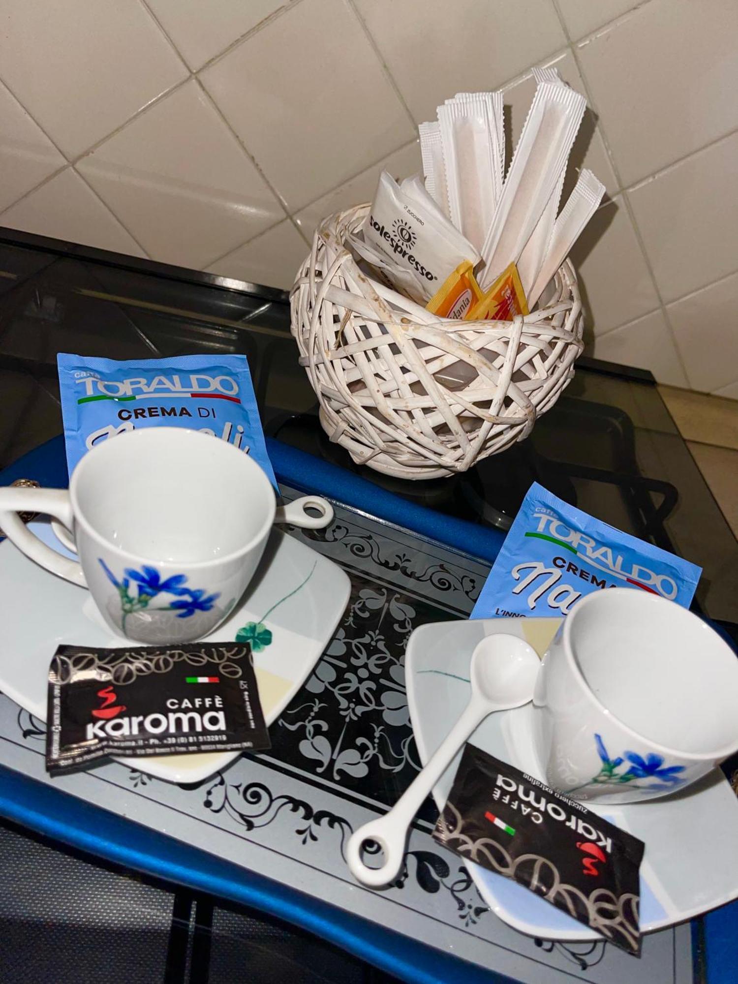 Holiday House Il Castello Di Anna Apartment Vietri Luaran gambar