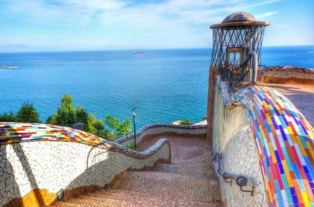 Holiday House Il Castello Di Anna Apartment Vietri Luaran gambar